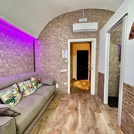 Window In The Stone Maison d'hôtes Naples