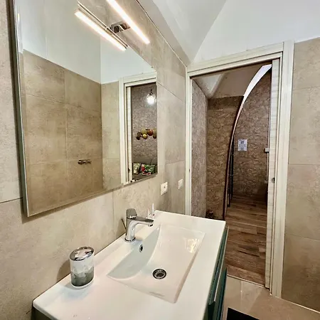 Window In The Stone Naples