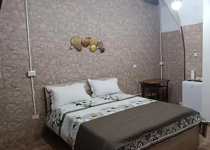 Affittacamere Window In The Stone