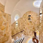Window In The Stone Гостевой дом