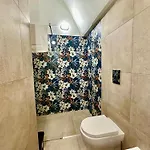 Гостевой дом Window In The Stone 4*