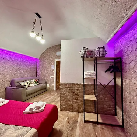 게스트하우스 Window In The Stone